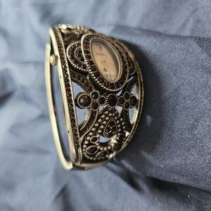 Vintage Silver Ornate Bracelet